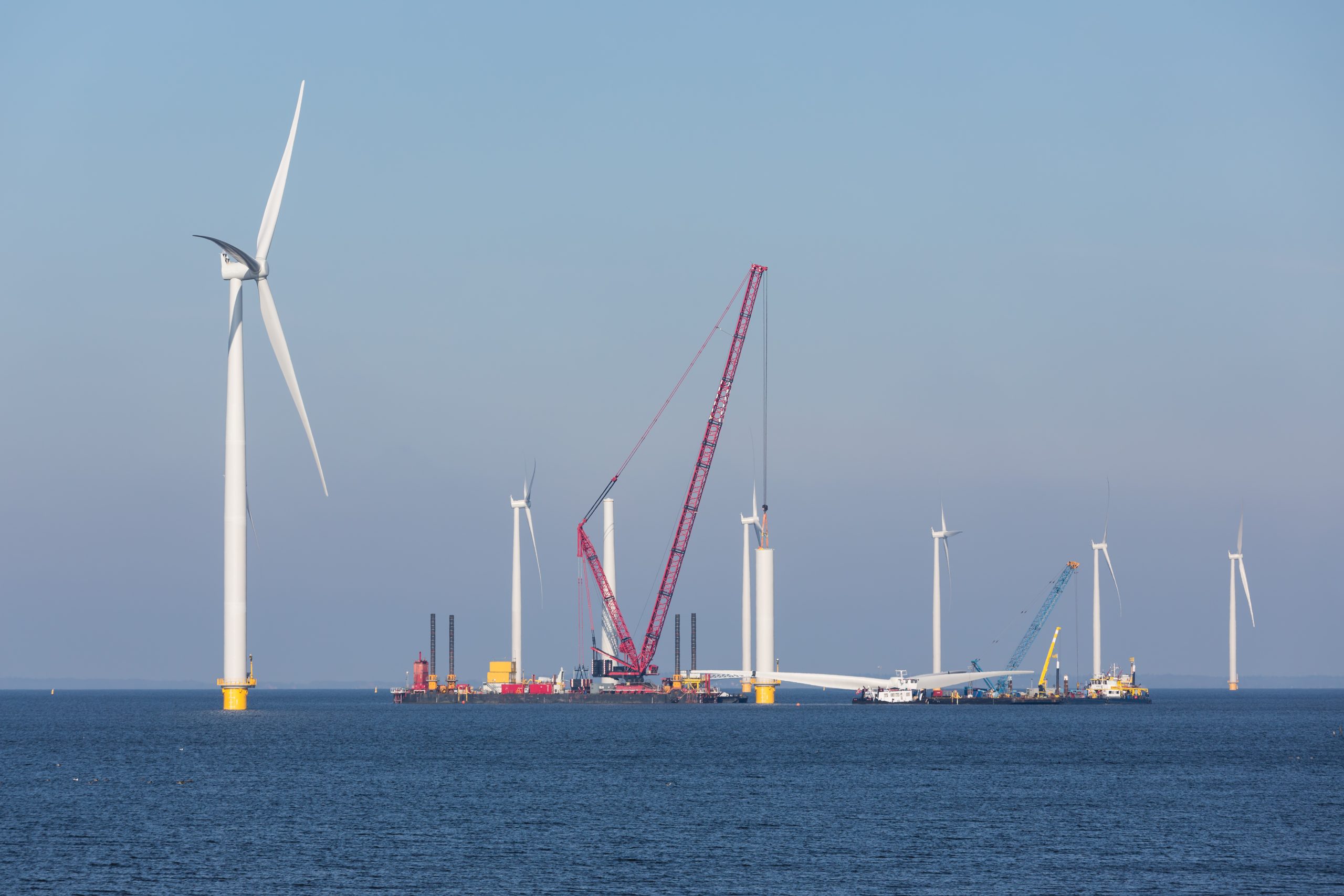 Offshore energy & maritime